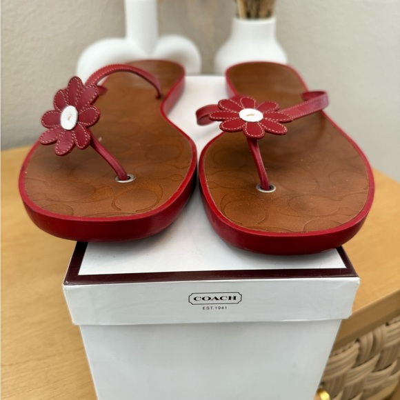 Coach leather red daisy sandals - Picture 4 of 6